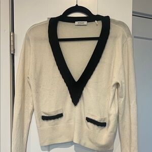 Cream and Black Women's Sweater